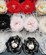 Load image into Gallery viewer, Lacey Blooms