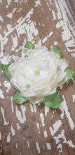 Load image into Gallery viewer, Magnolia Bloom
