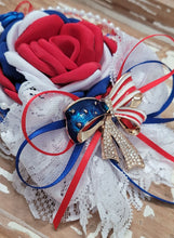 Load image into Gallery viewer, RWB bow

