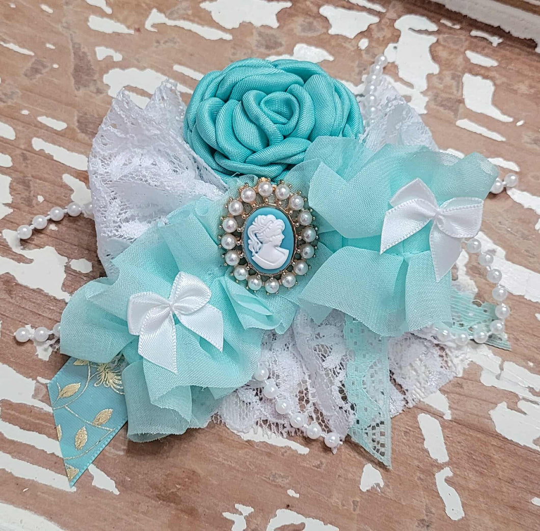 Tiffany Cameo Bloom