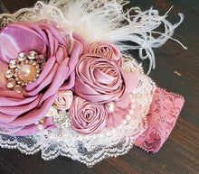 Load image into Gallery viewer, Small Open Bloom Lacey Piece OTT
