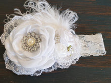 Load image into Gallery viewer, Small Open Bloom Lacey Piece OTT
